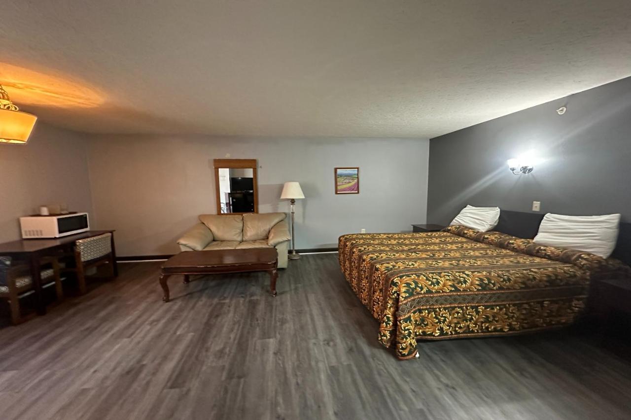 Fairway Inn Florence Indiana מראה חיצוני תמונה