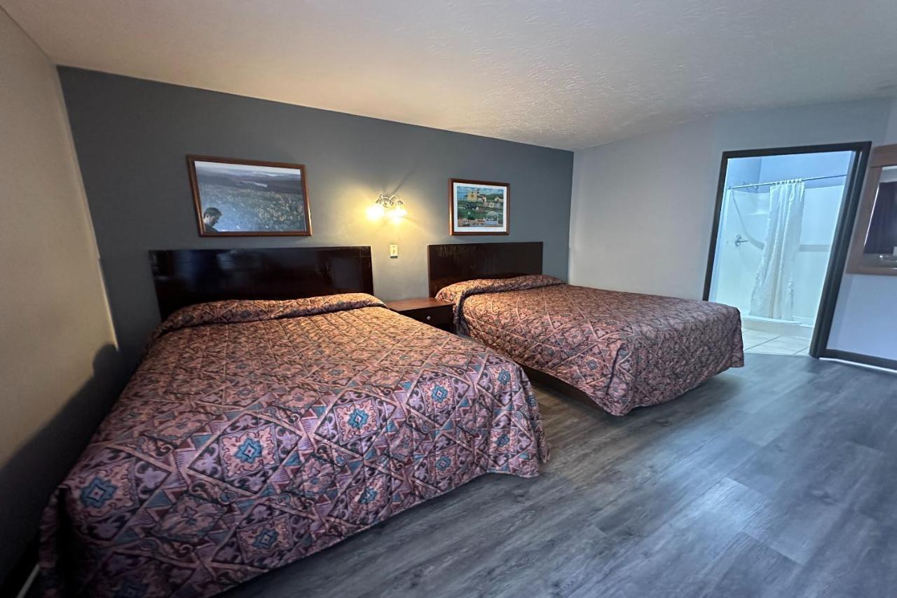Fairway Inn Florence Indiana מראה חיצוני תמונה