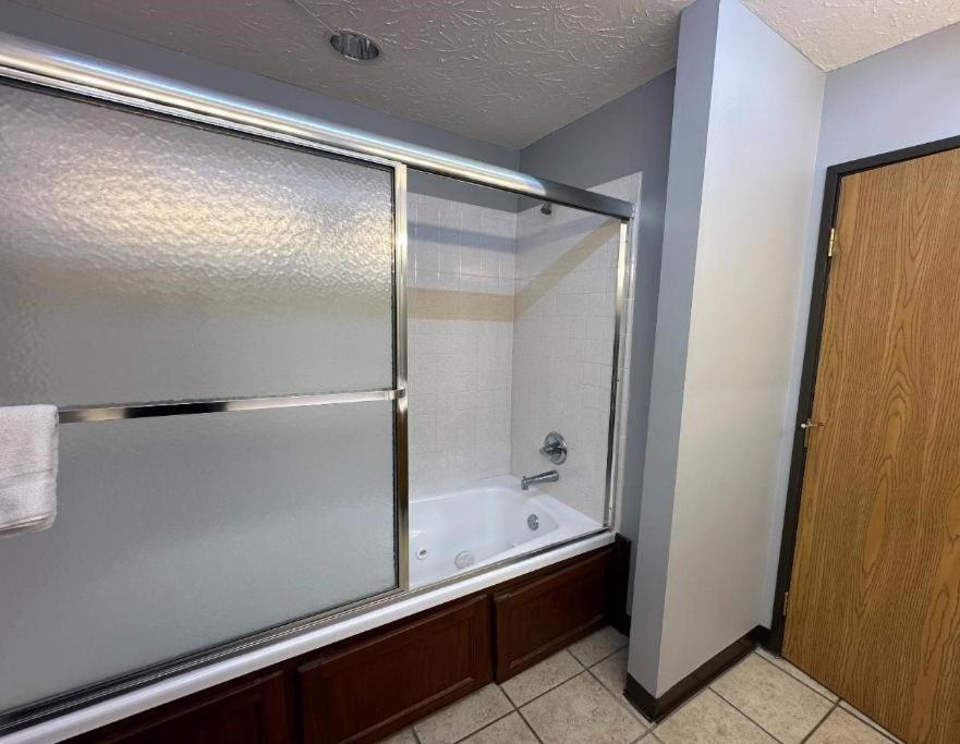 Fairway Inn Florence Indiana מראה חיצוני תמונה