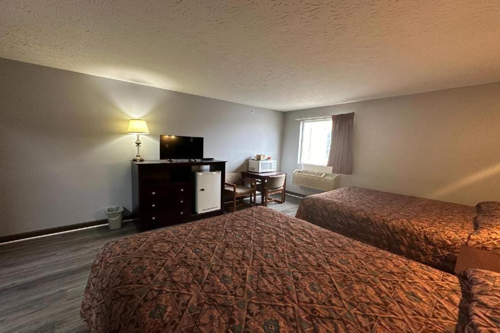 Fairway Inn Florence Indiana מראה חיצוני תמונה